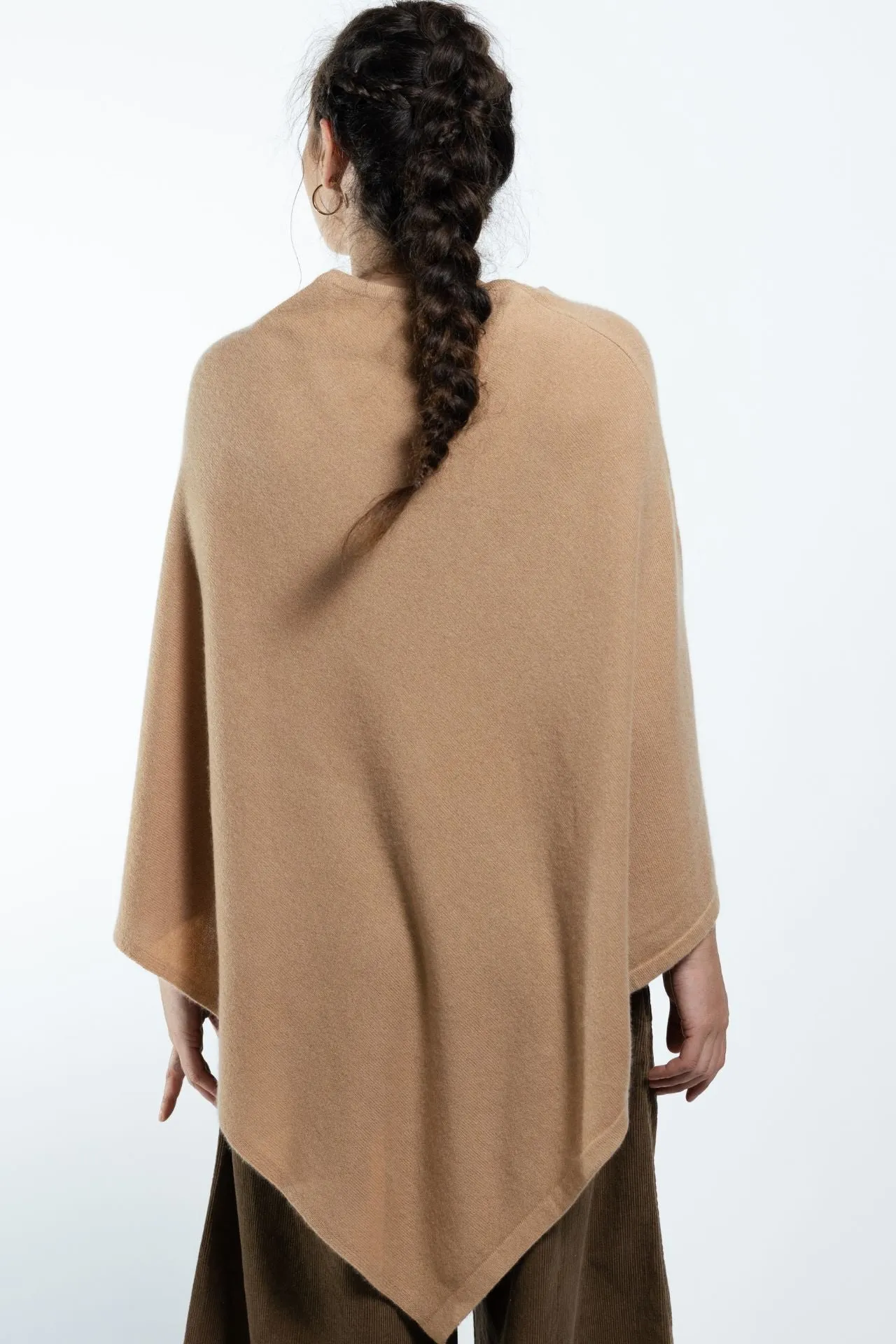 Cashmere Poncho - Almond