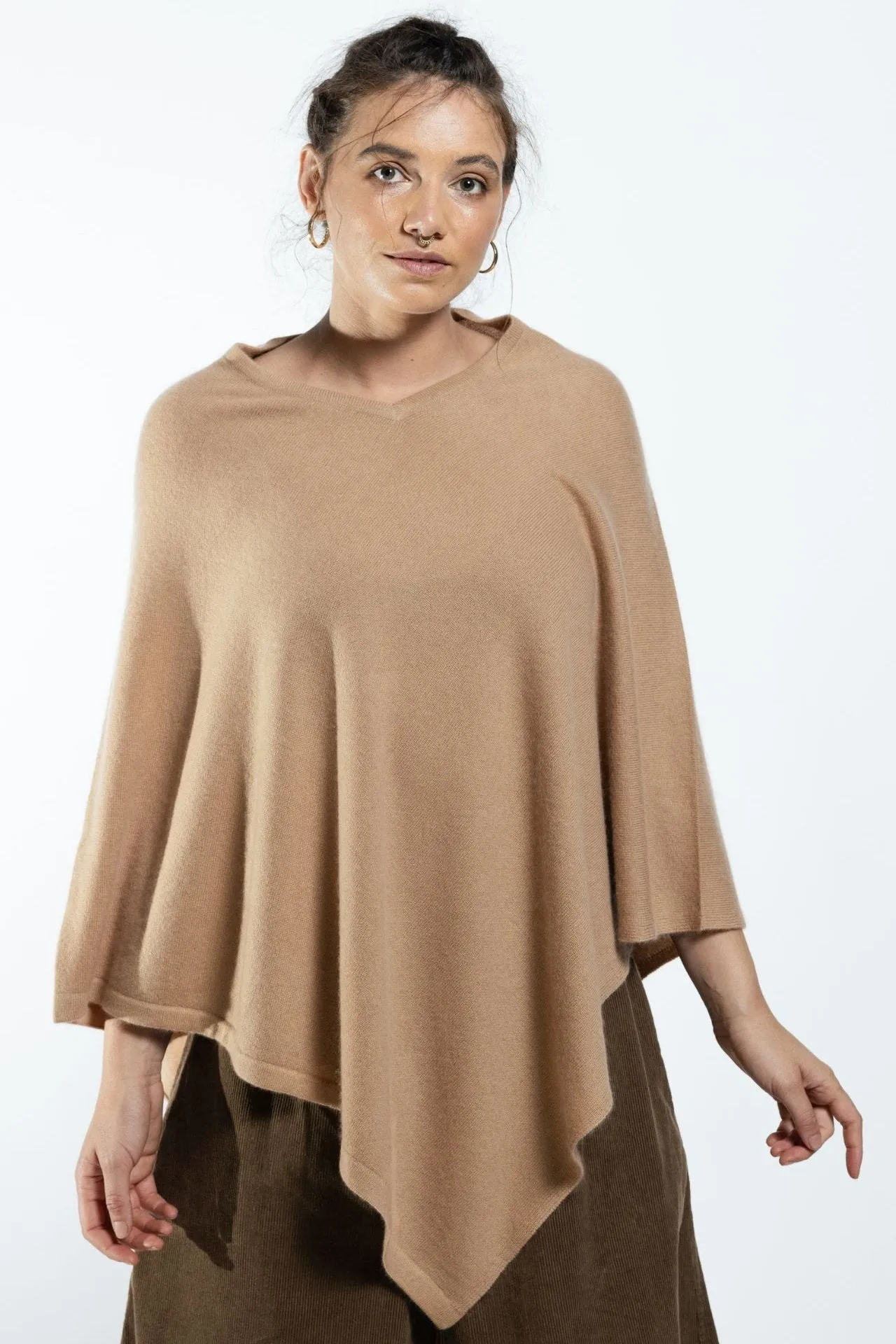 Cashmere Poncho - Almond