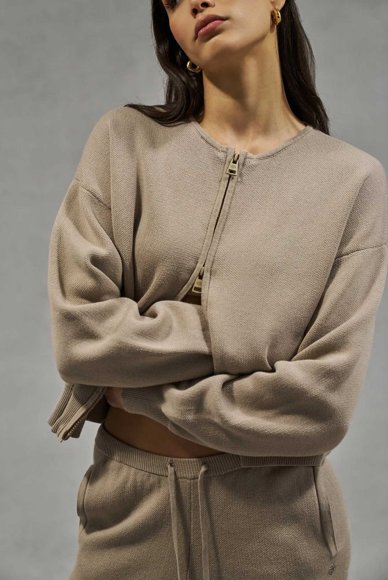 COLLARLESS KNITTED ZIP THROUGH BOMBER - BEIGE