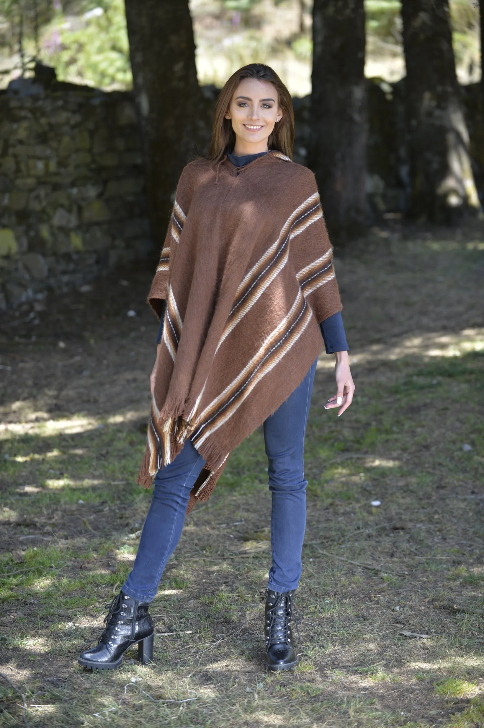 Hooded Rustic Poncho Brown