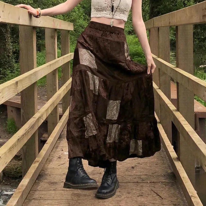 Vintage Velvet Patchwork Retro Tribal Print Skirt: Embrace the Wasteland Fashion Trend