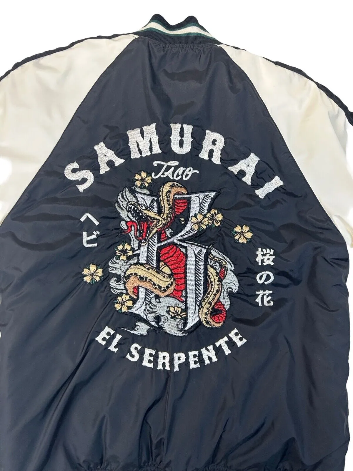 VTG Y2K REVERSIBLE SAMURAI EMBROIDERED SILKY VARSITY BOMBER TOURST JACKET S 36