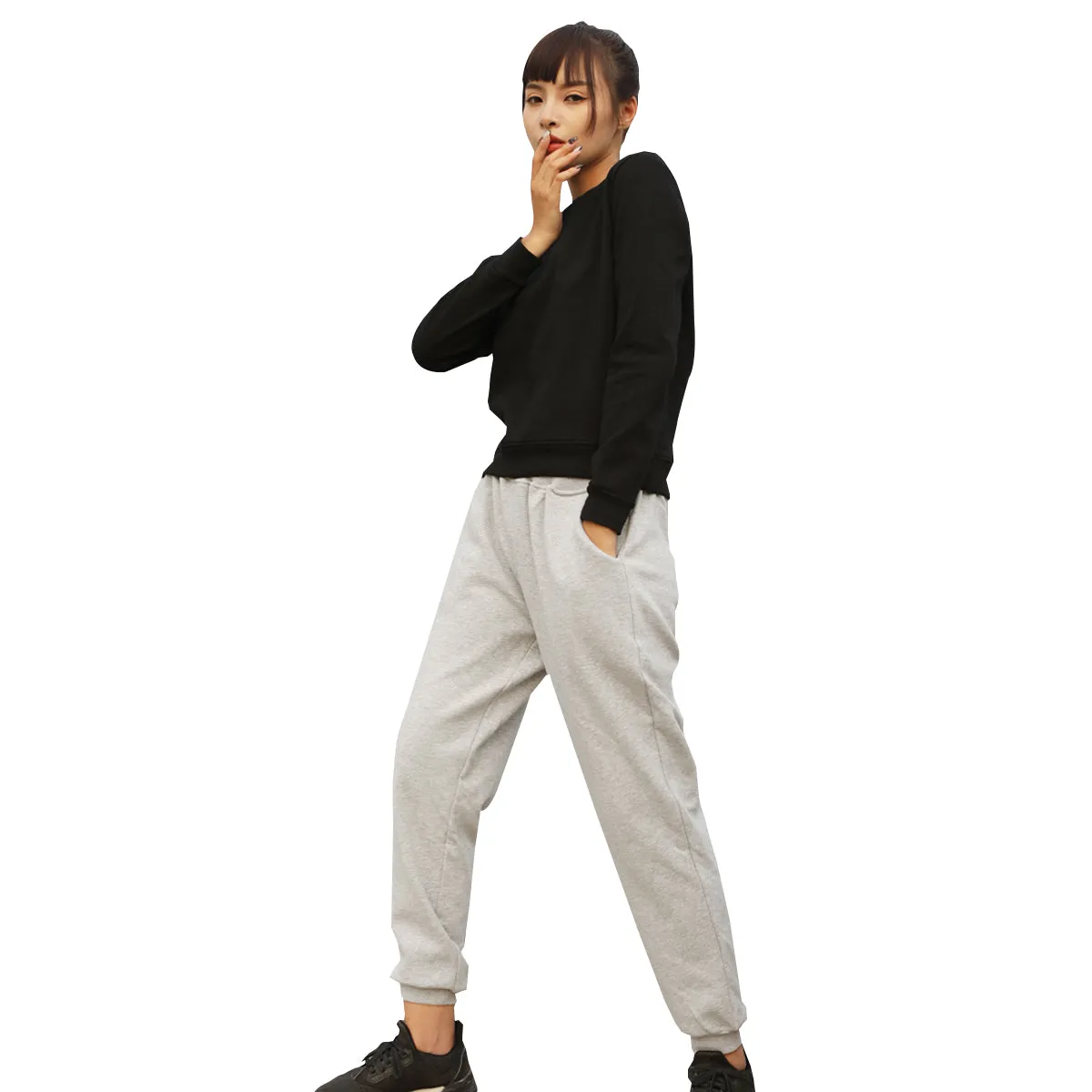 Women's Winter Pullover Classic O-Neck Sweatshirt And Sweatpants