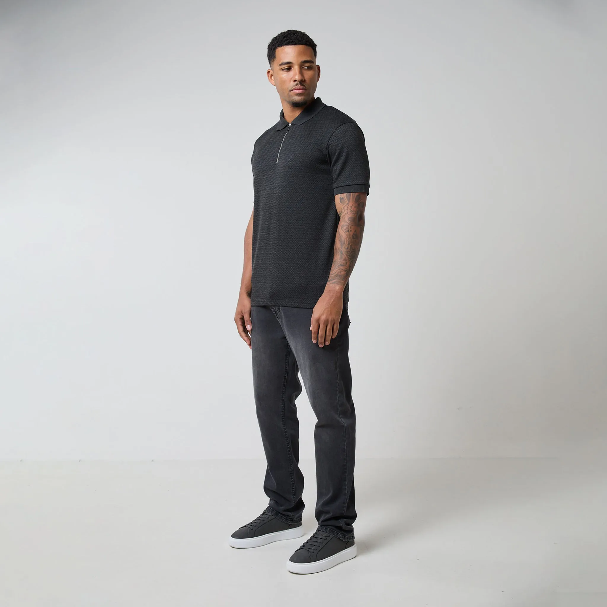 Zigzag Knit Zipped Polo | Black