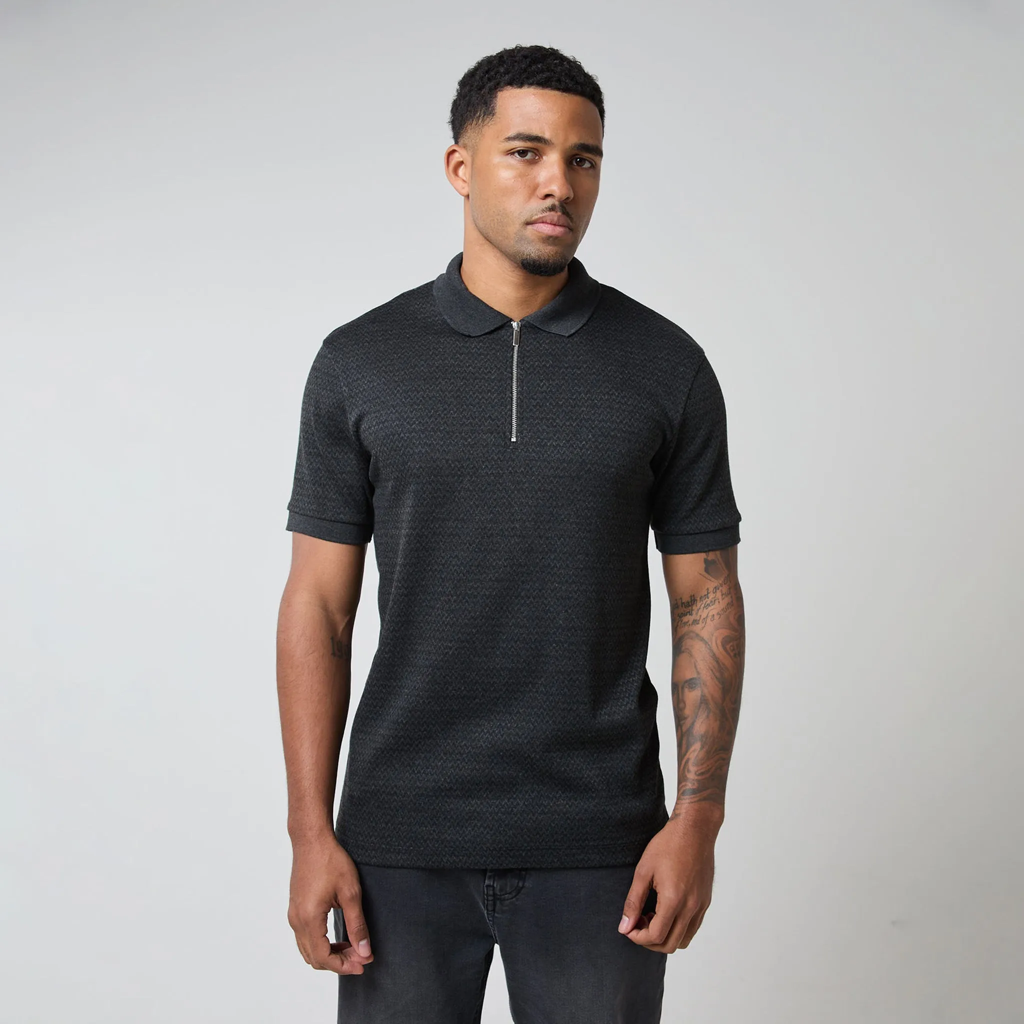 Zigzag Knit Zipped Polo | Black