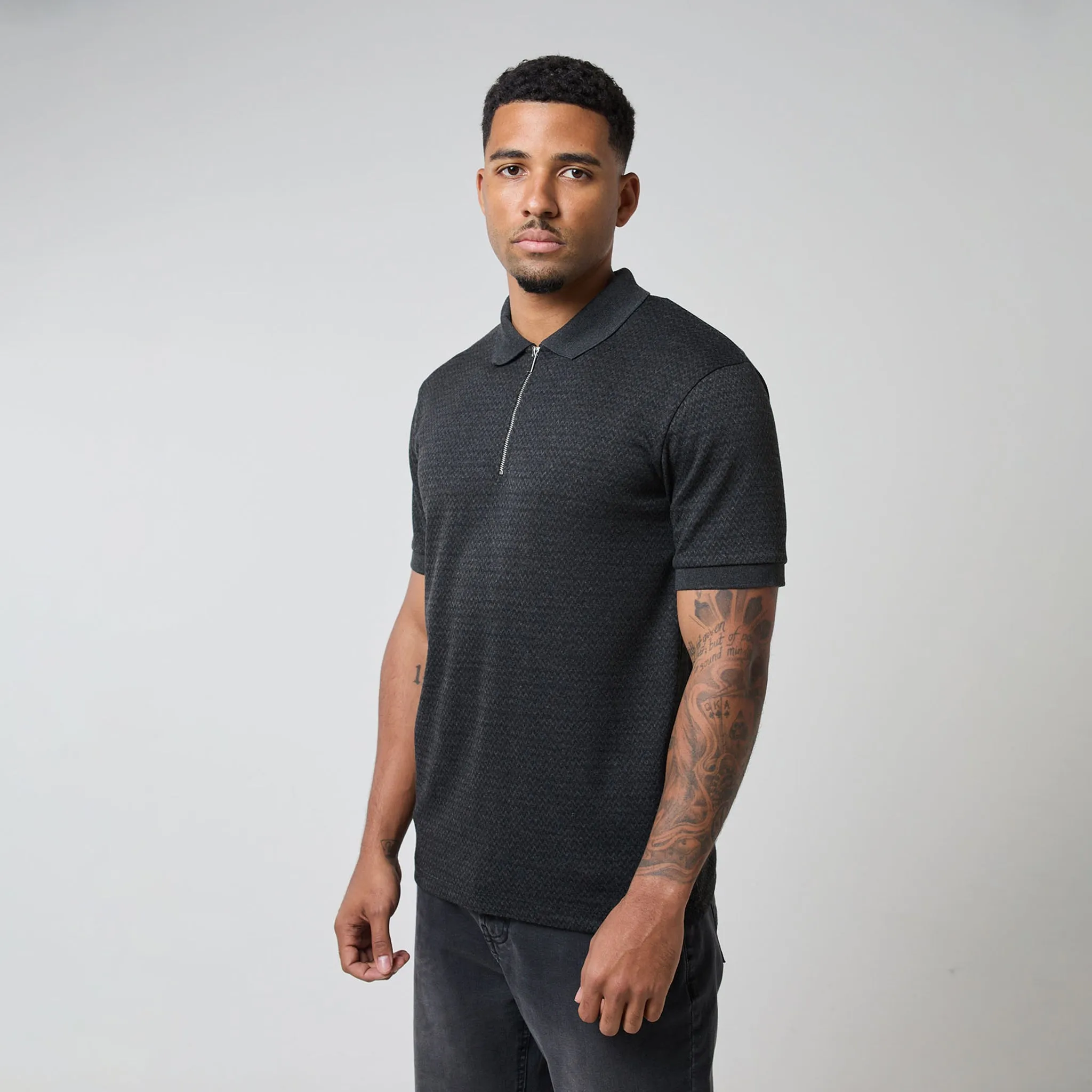 Zigzag Knit Zipped Polo | Black